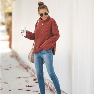 Turtle neck super soft sweater